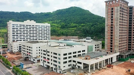 四川巴中經濟開發區管理委員會